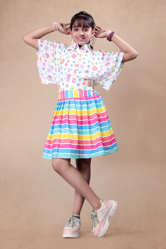 Multicolour Lines Box Pleated Skirt With  Elegant Kaftan Style Top